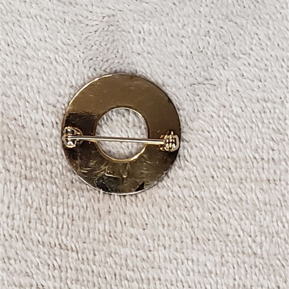 Gold Brooch, Ribbed design Coro - Picture 4 of 6